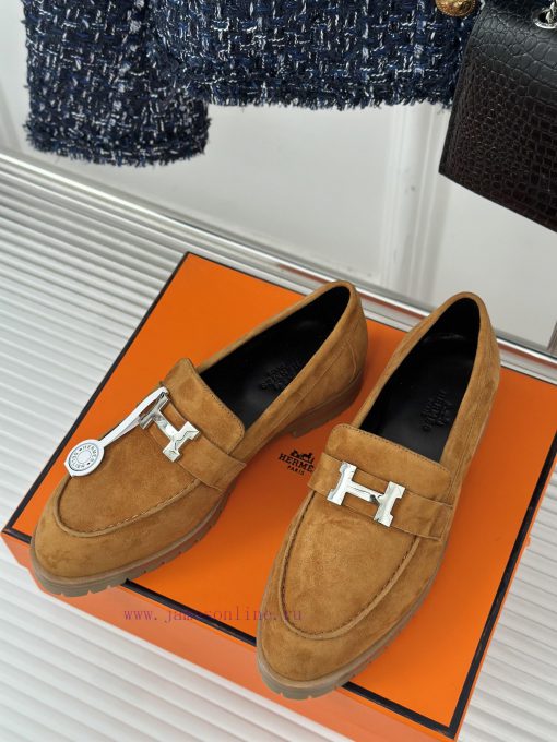 Top versionHermes Classic H-Button loafersSuper versatile shoe design with a delicate and we7k8rvc9t - Image 3