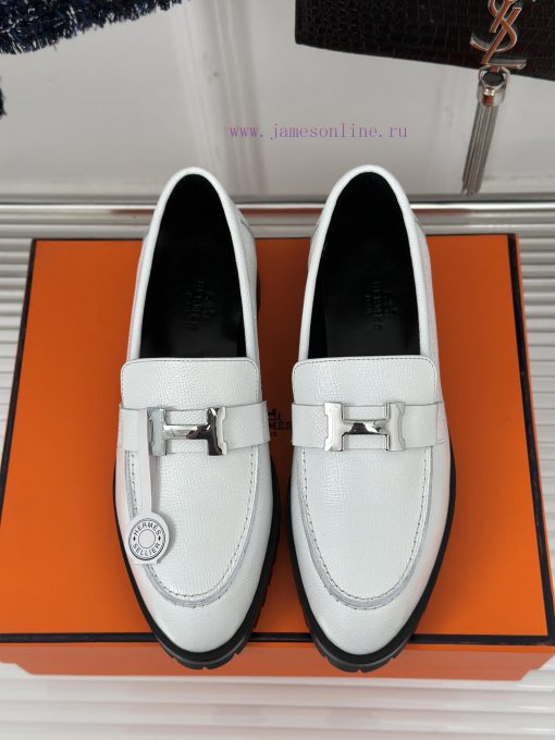 Top versionHermes Classic H-Button loafersSuper versatile shoe design with a delicate and we0jwbdo2m - Image 5