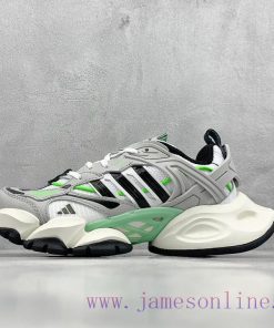 Top tier adidas XLG Runner DELUXE Adidas Dad shoe series: futuristic technology lines outlin0e14ftxl