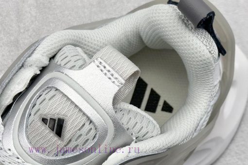 Top tier adidas XLG Runner DELUXE Adidas Dad shoe series: futuristic technology lines outlinz2uirtgd - Image 9