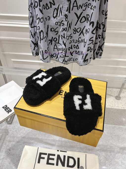 two ⃣ 0 ⃣ two ⃣ four ⃣ New Fendi FENDI flat wool slippers for autumn and winter, featuring r9qel52c7 - Image 6