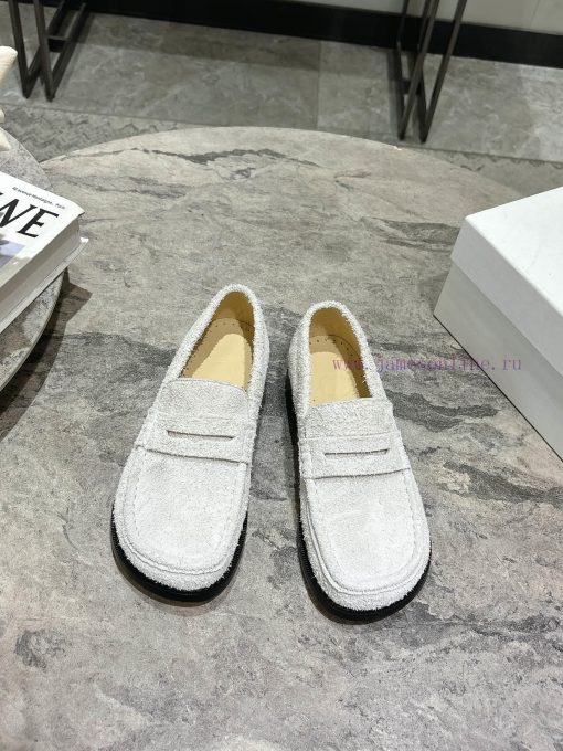 Loewe Campo 2024 Mary Jane Le Fu Shoes Loewe's new Campo Mary Jane shoes come from the 2024 r7pszqzf - Image 3