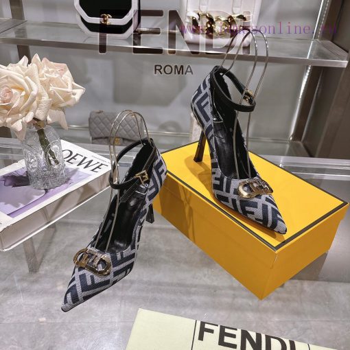 𝐅𝐄𝐍𝐃𝐈 | Fendi 2025 runway new single shoes━━━━━ FENDI━━━━━Fendi's latest popular metal strapanzxbrd7 - Image 7