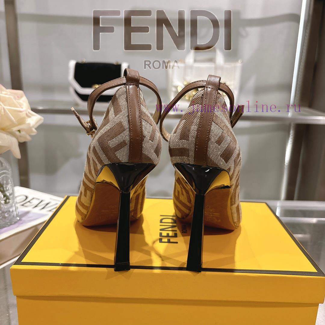 𝐅𝐄𝐍𝐃𝐈 | Fendi 2025 runway new single shoes━━━━━ FENDI━━━━━Fendi's latest popular metal strap6k9t18le - Image 10
