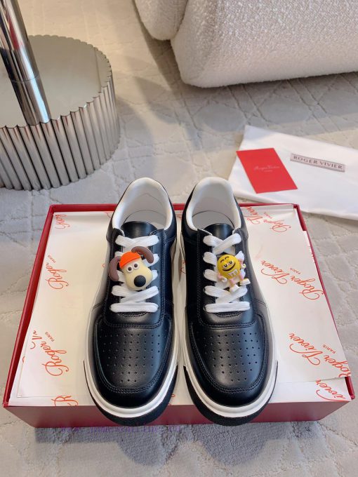 Roger Vivie's new cartoon white shoes with super cute cartoon avatars look great on the feet0pflgudk - Image 2