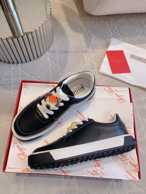Roger Vivie's new cartoon white shoes with super cute cartoon avatars look great on the feet0pflgudk - Image 5