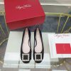 The 2024 RVRoger Vivier draws inspiration from the Belle Vivier collection, The Tr è s Vivielgic3mhj