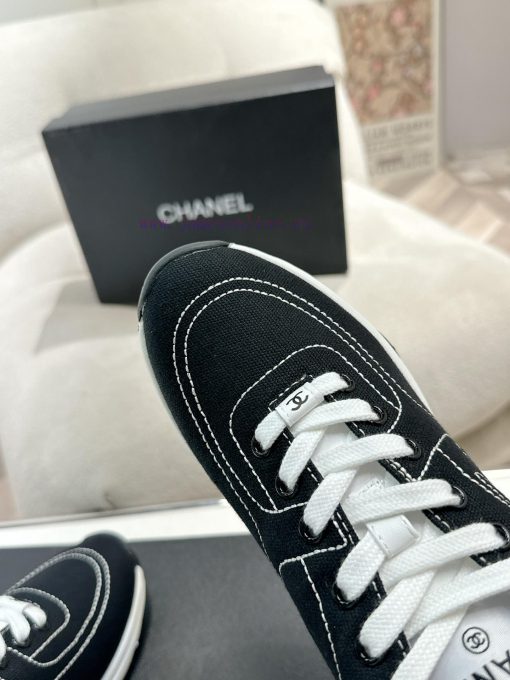 Chanel 25C new sports and leisure shoesVersatile white shoe style matching won't go wrongColkynpduma - Image 7