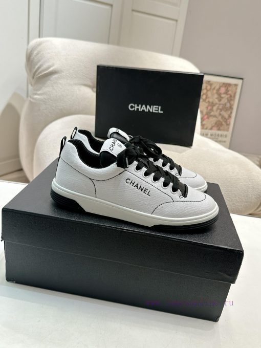 Chanel 25C new sports and leisure shoesVersatile white shoe style matching won't go wrongColntf1313v - Image 3