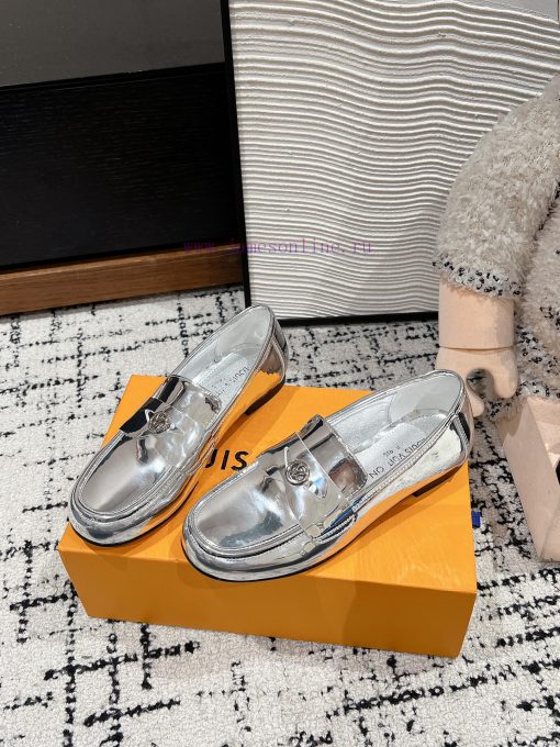 Top qualitylouis vuitton 25ss new arrival～Lv 2025 spring/summer new minimalist flat bottomedrzagiu6x - Image 3