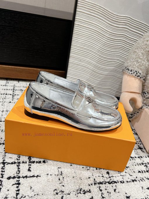 Top qualitylouis vuitton 25ss new arrival～Lv 2025 spring/summer new minimalist flat bottomedrzagiu6x - Image 4