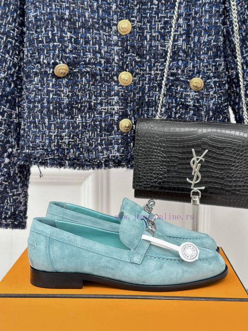 Top versionHerm è s/Herm è s classic klly buckle loafersSuper versatile shoe design with a dapxx3sj0