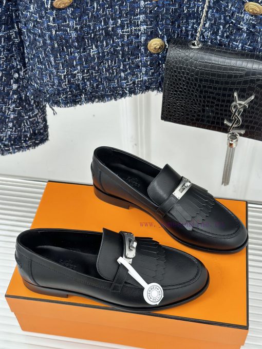Top versionHerm è s/Herm è s classic fringed Kelly buckle loafersSuper versatile shoe designuewznjdk - Image 4