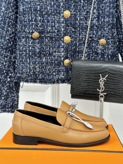 Top versionHerm è s/Herm è s classic klly buckle loafersSuper versatile shoe design with a dm9akqd2x - Image 2