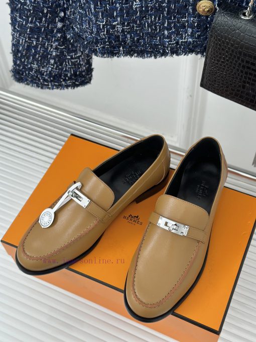 Top versionHerm è s/Herm è s classic klly buckle loafersSuper versatile shoe design with a dm9akqd2x - Image 3