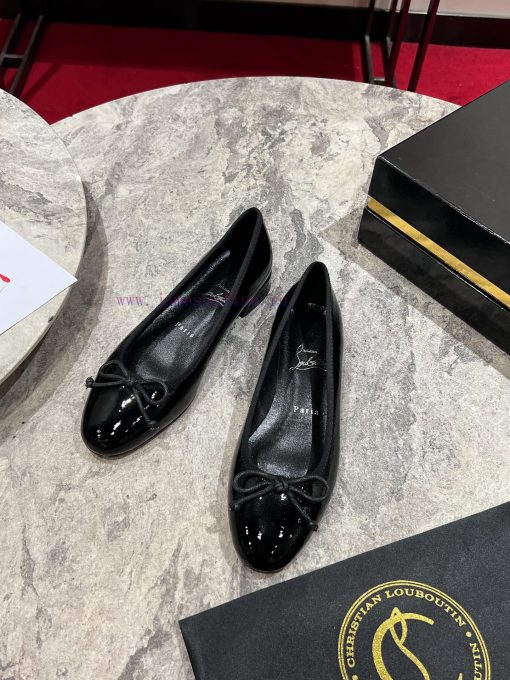 Ballet shoes ︎ ️Sweetie Jane ballet shoes are made of custom-made red wrinkled cowhide with qz16mp03