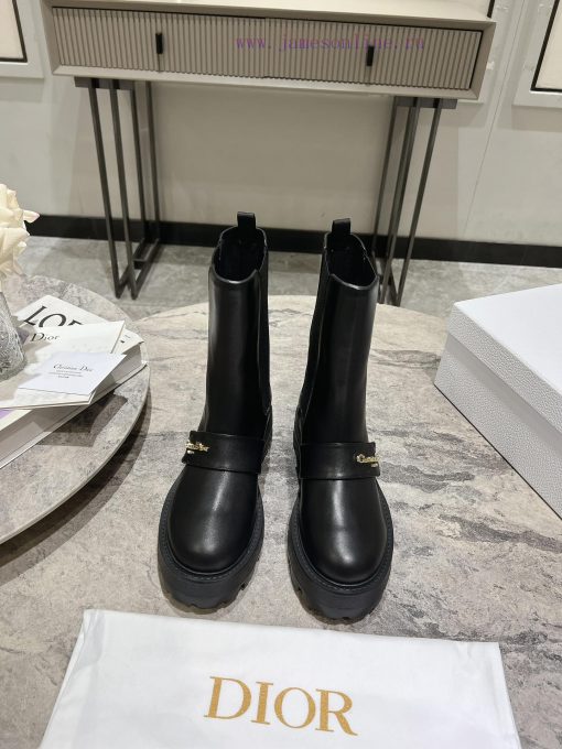 Dior 2024 Autumn/Winter New D-Town Collection Punk Style Coarse Heeled Women's Boots Star Sauc8f8di9 - Image 3
