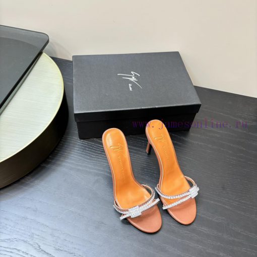 The mostGiuseppe Zanotti - SS2024 Autumn New Product GZDiamond buckle single shoe/slipper seu2c2n3ag