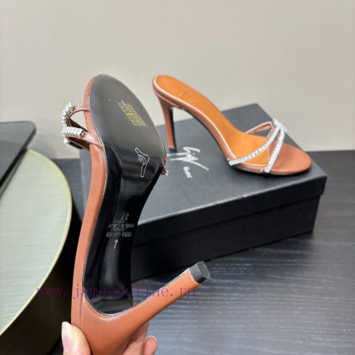 The mostGiuseppe Zanotti - SS2024 Autumn New Product GZDiamond buckle single shoe/slipper seu2c2n3ag - Image 10