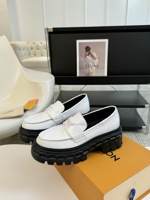 LOUI * VUITTO * | L ️ Donkey brand 2024 new chain relief design style thick soled loafersFolvbrnrltc - Image 3