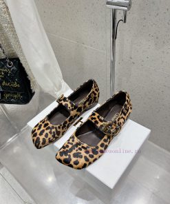 Chloe Coyle's new shallow mouth retro flat bottomed square toe Mary Jane single shoe ballet r49lh7fb