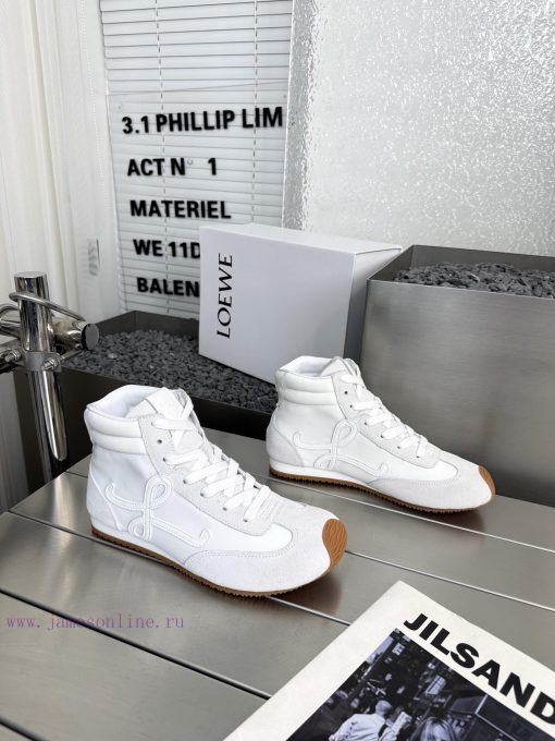 Loewe's new Flow Runner 2.0 series of new runway sports shoesNew color retro series running p133wrme - Image 6