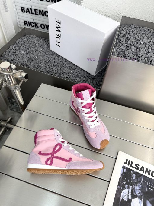 Loewe's new Flow Runner 2.0 series of new runway sports shoesNew color retro series running vmdjktxs - Image 3
