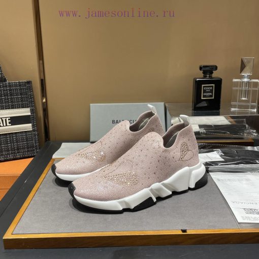 Balenciaga's sparkling single shoes are the world's first, and INS Weibo magazine has explodh37nnldg - Image 7