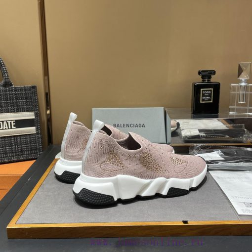 Balenciaga's sparkling single shoes are the world's first, and INS Weibo magazine has explodh37nnldg - Image 8