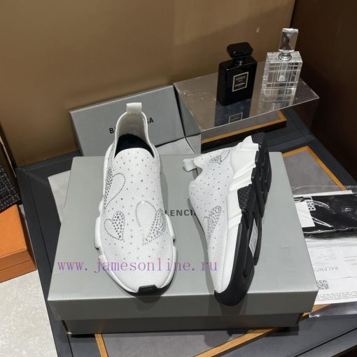 Balenciaga's sparkling single shoes are the world's first, and INS Weibo magazine has explod806tkcqq - Image 6