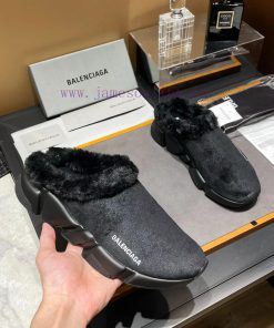 BALENCIAGA, Chinese yuan, due to the gradually decreasing temperature, there has been a tren5dxx37fj
