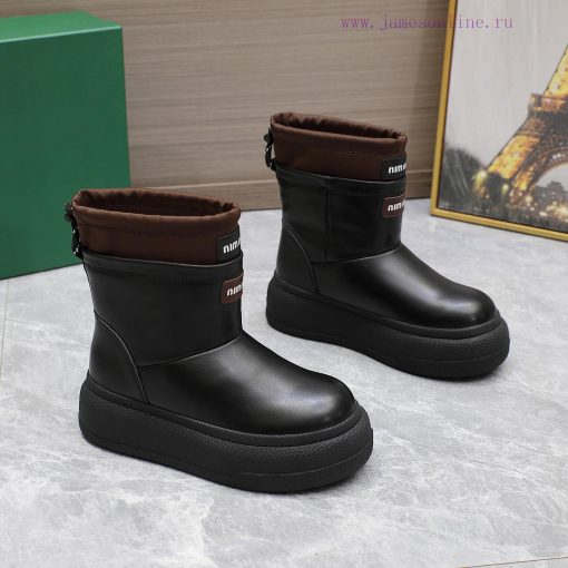 The modelFashionable and trendy thick soled snow boots24SS autumn and winter thick soled furr1e2u12v - Image 2