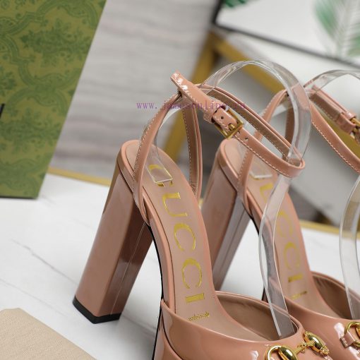 Top tierGucci's latest popular sandals collection for spring/summer 2024Round headed solid cl4cqpkwg - Image 3