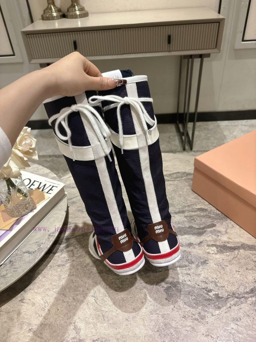 Purchasing gradeMiu Miu 25ss Spring/Summer New Fashion Show Miu Miu De Xun Casual BootsThe dme5sycby - Image 8