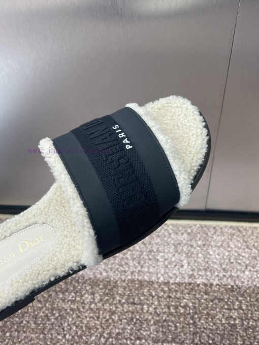 Dior 2024 Spring/Summer New DWAY Flat Bottom One Word Drag Color blocked Women's Shoes CD Leh6ineye6 - Image 9