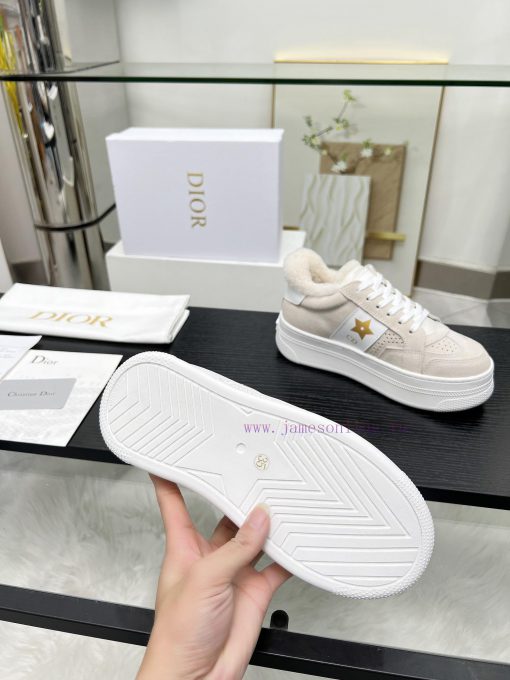 This Dior Star sports shoe is a fashionable item that further enriches the collection with ah09ei0xg - Image 6