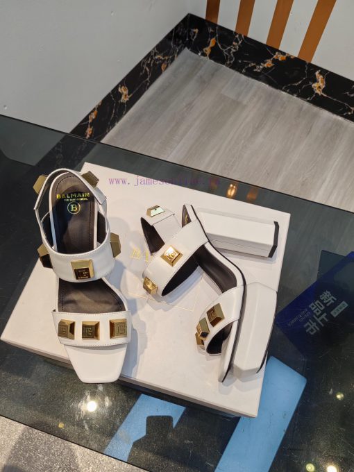 Out, 𝘽𝙖𝙡 * 𝙖𝙞𝙣 Balmain 2023 Spring/Summer Fashion Show Hentian High Water Platform SandalsBrjuqqo2uq - Image 7