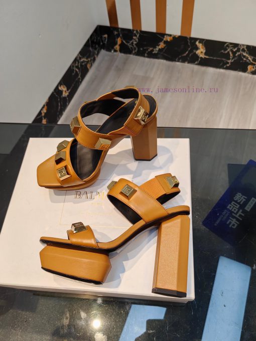 Out, 𝘽𝙖𝙡 * 𝙖𝙞𝙣 Balmain 2023 Spring/Summer Fashion Show Hentian High Water Platform SandalsBr4ltimtrm - Image 6