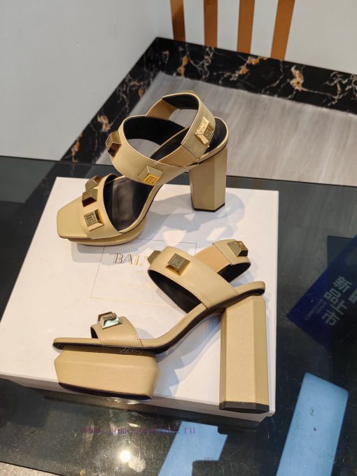 Out, 𝘽𝙖𝙡 * 𝙖𝙞𝙣 Balmain 2023 Spring/Summer Fashion Show Hentian High Water Platform SandalsBr91vnb7px - Image 6