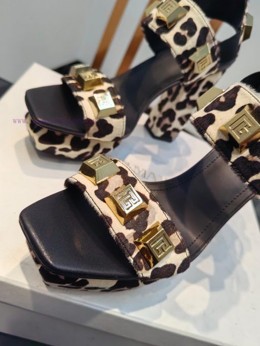 Out, Balmain autumn/winter 2023 runway fashion hate sky high waterproof platform sandals,Bra8xvbmt0r - Image 5