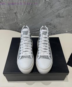 R13 thick soled high top sports shoes ️️ R13 thick soled shoes are really yyds. When worn, tpsxjdey2