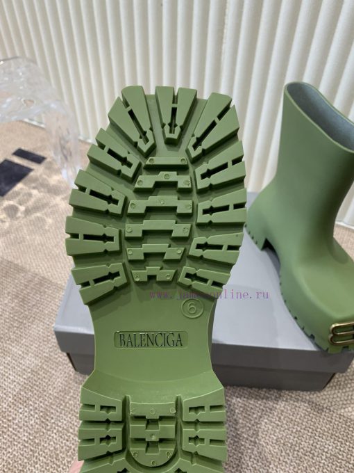 Balenciaga Parisian Family Square Head Thick Bottom Rain BootsMinimalist design, cool, absurl1dm3k89 - Image 10