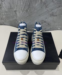 R13 thick soled high top sports shoes ️️ R13 thick soled shoes are really yyds. When worn, t827rdfq1