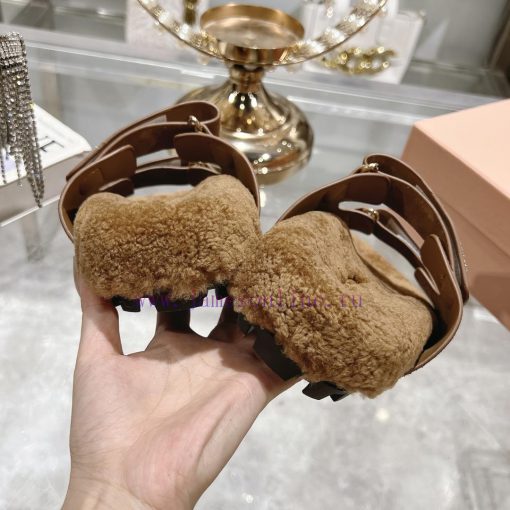 Miu Home 2024 Autumn/Winter New Wool SlippersSuper comfortable Miu fur mop, simple, beautifurvp509uf - Image 9