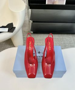 8.5cmPRADA/PRADA ClassicTriangle logo single shoe seriesThe simple design is probably its mota93ntdc