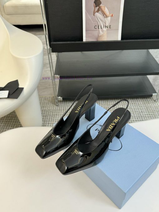 8.5cmPRADA/PRADA ClassicTriangle logo single shoe seriesThe simple design is probably its mouks3ui6y - Image 4