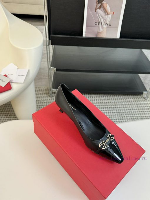 Salvatore Ferragamo 25 Early Spring Collection New Product Iconic Bow Hardware Buckle Thick k8jo07py - Image 3