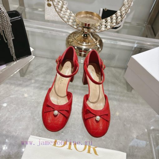 Dior 2025 vs Spring New Hollow Diamond Grid Cool Collection... The colors are super bright aaek06wpz