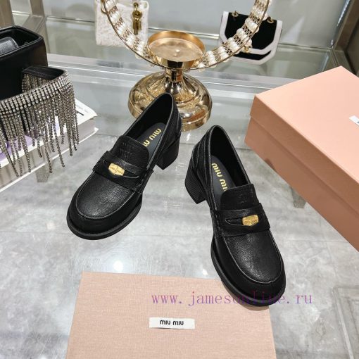 The newly released high-heeled coin loafers by miumiu in spring are worth recommending with 2rju2x2q - Image 3