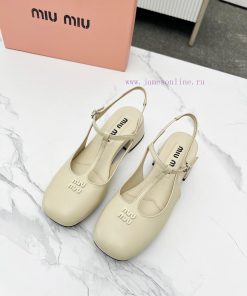 First release MIUMIU * Miu Miu rear empty sandals 2025 new model🤩 No matter how you wear it,olq8eqip